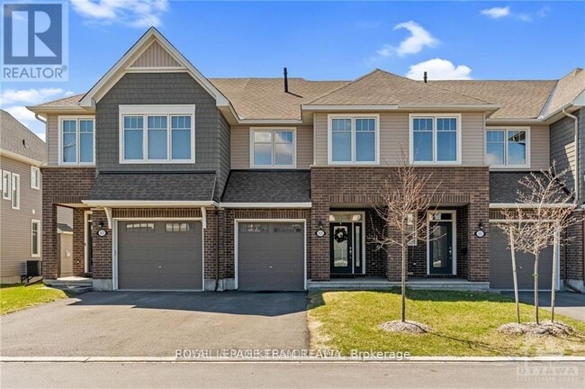 property at 165 Angelonia Cres