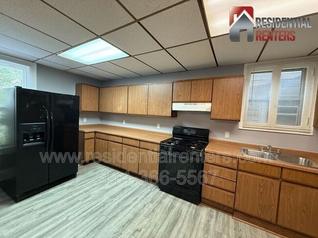 1821 W Mineral St in Milwaukee, WI - Building Photo - Building Photo