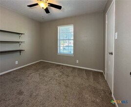 1608 Becker Dr in Killeen, TX - Building Photo - Building Photo