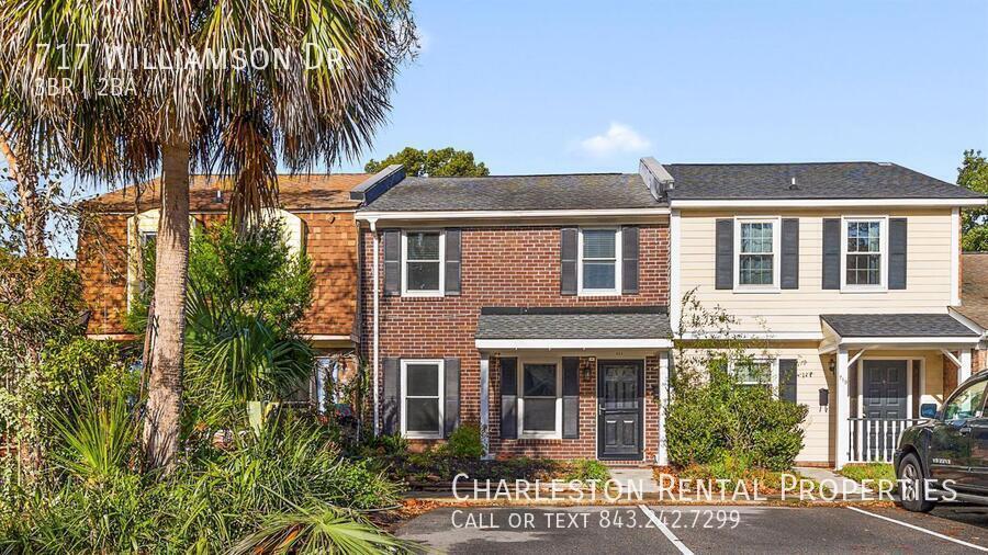 717 Williamson Dr in Mount Pleasant, SC - Foto de edificio