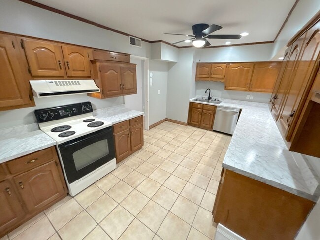 5366 Brantford Ave in Memphis, TN - Building Photo - Building Photo