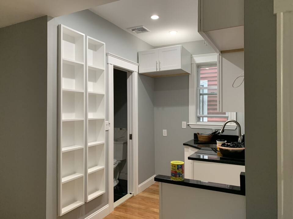 146 Hillside St, Unit #1 in Boston, MA - Building Photo