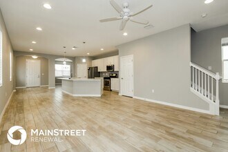 7242 Milestone Dr in Apollo Beach, FL - Building Photo - Building Photo