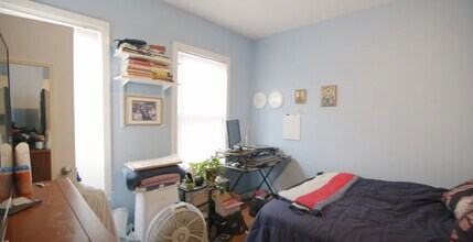 6 Hingham St, Unit 6A in Cambridge, MA - Foto de edificio - Building Photo