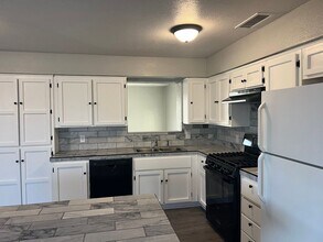 4353 Cll Viveza in Fort Mohave, AZ - Building Photo - Building Photo