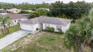 2768 Saybrook Ave in North Port, FL - Building Photo - Building Photo