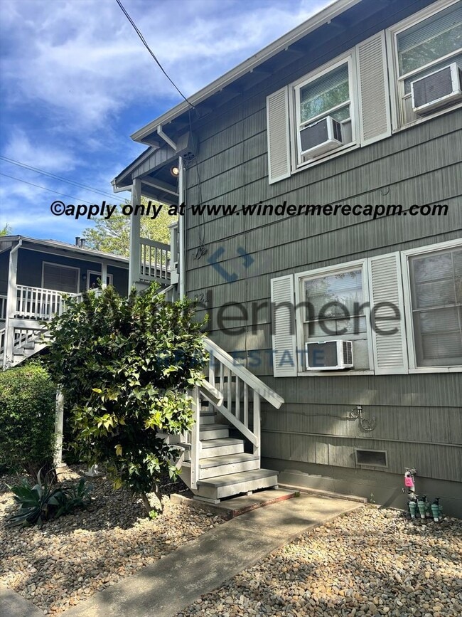 321 28th St in Sacramento, CA - Building Photo - Building Photo