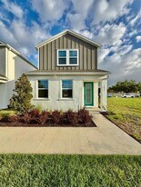 2031 Wild Heron Ct in Valrico, FL - Building Photo