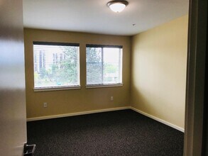 710 SW Broadway Dr, Unit 710 in Portland, OR - Building Photo - Building Photo