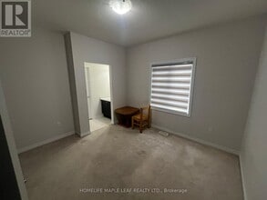 25 Hawtrey Rd in Brampton, ON - Building Photo - Building Photo