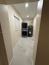 951 NE 50th Ct in Pompano Beach, FL - Building Photo - Building Photo