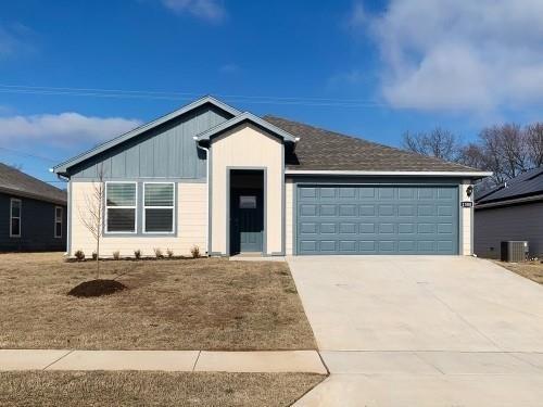 1308 Bates St in Gentry, AR - Building Photo - Building Photo