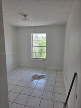 5775 W 20th Ave in Hialeah, FL - Building Photo - Building Photo