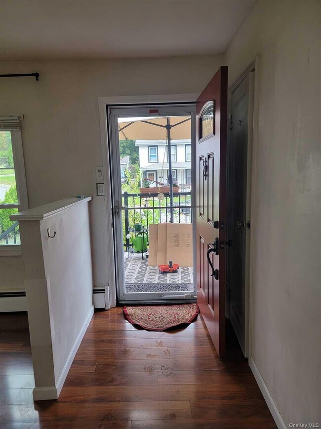 11 Parsonage St in Cold Spring, NY - Building Photo - Building Photo