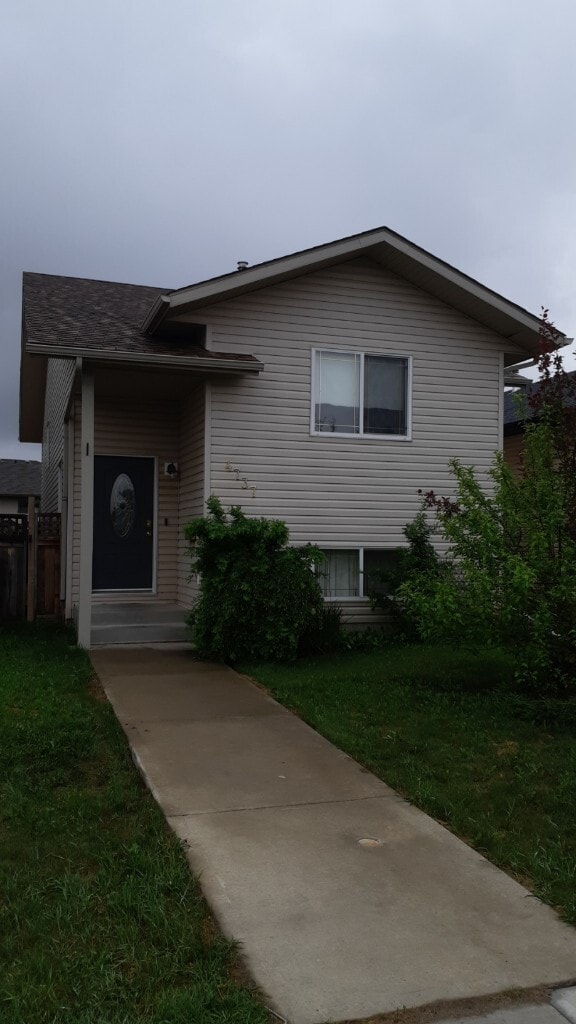 property at 4737 Brentwood Dr
