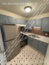 2363 Mountain View Terrace SW in Roanoke, VA - Building Photo - Building Photo