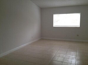 3660 N 56th Ave, Unit 616 in Hollywood, FL - Foto de edificio - Building Photo