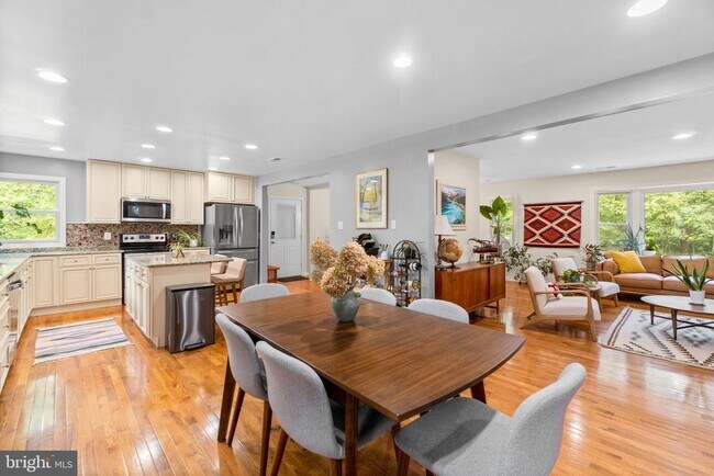 1625 Old Annapolis Rd in Woodbine, MD - Building Photo - Building Photo