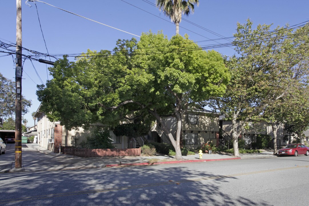 643-653 N 3rd St in San Jose, CA - Building Photo