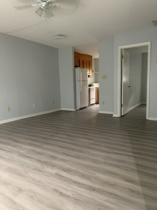 123 Pearl Cir in Wingate, NC - Foto de edificio