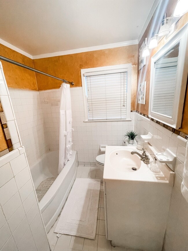 1270 Perkins Terrace in Memphis, TN - Building Photo - Building Photo