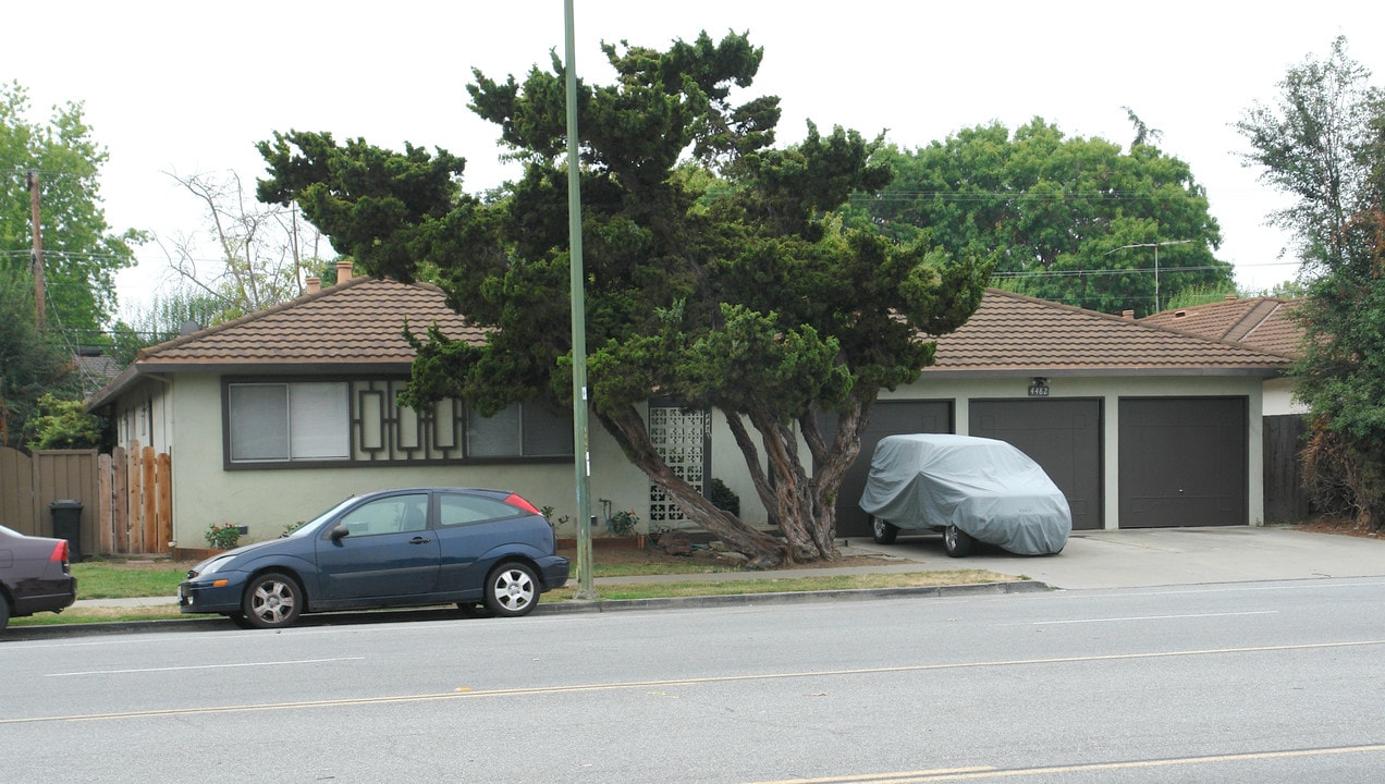 4482 Hamilton Ave in San Jose, CA - Building Photo