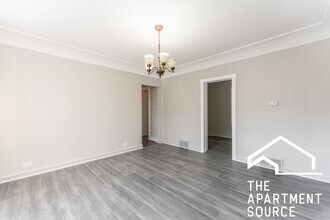 2853 W Dickens Ave in Chicago, IL - Building Photo - Building Photo