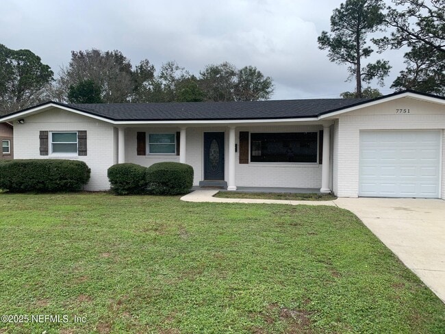 property at 7751 Lisa Dr E