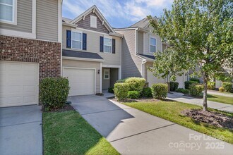 2519 Early Flight Dr in Charlotte, NC - Building Photo - Building Photo