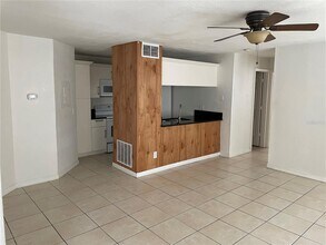 4732 Walden Cir in Orlando, FL - Building Photo - Building Photo
