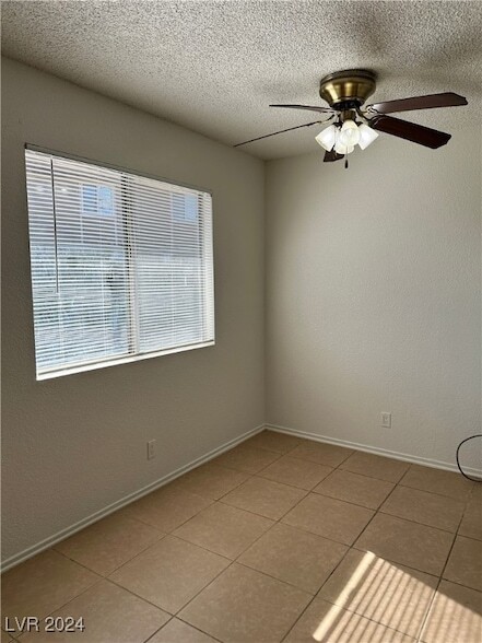 310 Eastminister Ct in Henderson, NV - Building Photo - Building Photo