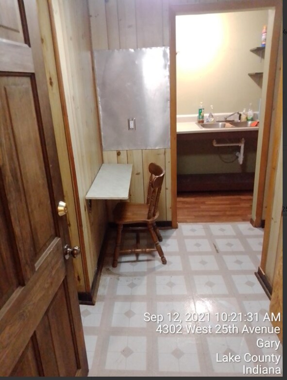 4221 W 25th Ave, Unit rear unit 2 photo'