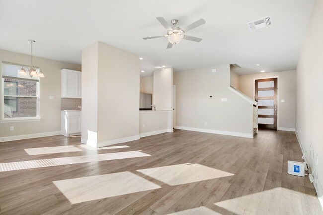 2041 Layla Dr in Waxahachie, TX - Building Photo - Building Photo