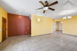 6442 Cerros Grandes Dr in Santa Fe, NM - Building Photo - Building Photo