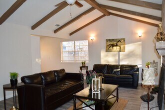 5814 Cary Grant Dr in San Antonio, TX - Building Photo - Building Photo