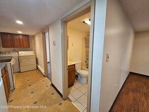 14 Kulp Ave in Wilkes-Barre, PA - Building Photo - Building Photo