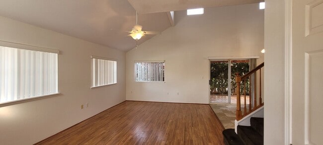 94-217 Kikepa Pl in Waipahu, HI - Foto de edificio - Building Photo