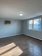 180 Princeton Ave, Unit 1RM in Jersey City, NJ - Building Photo - Building Photo