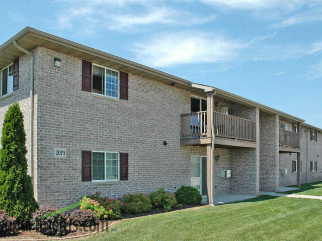 South Bridge Estates in De Pere, WI - Foto de edificio - Building Photo