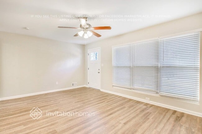 3850 Bright Star Rd in Douglasville, GA - Foto de edificio - Building Photo