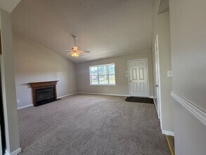 204 Zachary Ln in Hubert, NC - Building Photo - Building Photo