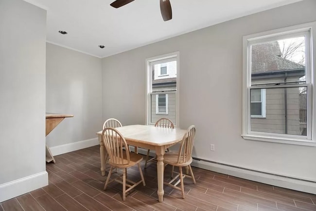 8 Dennison St, Unit 2 in Boston, MA - Building Photo - Building Photo