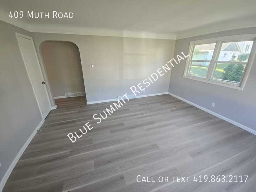 409 Muth Rd in Mansfield, OH - Building Photo