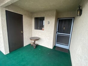 351 N Lake Havasu Ave in Lake Havasu City, AZ - Building Photo - Building Photo