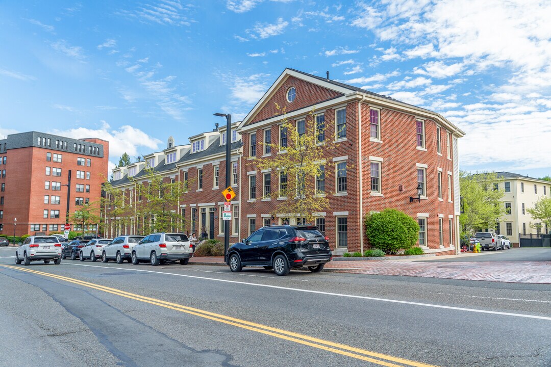 Warren Green Townhomes in Boston, MA - Building Photo