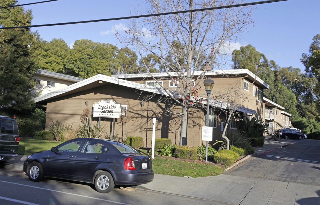 Brookside Apartments in Castro Valley, CA - Foto de edificio