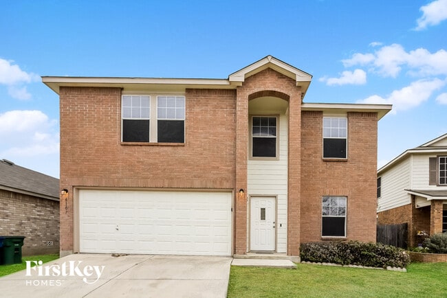 6107 Hart Cliff