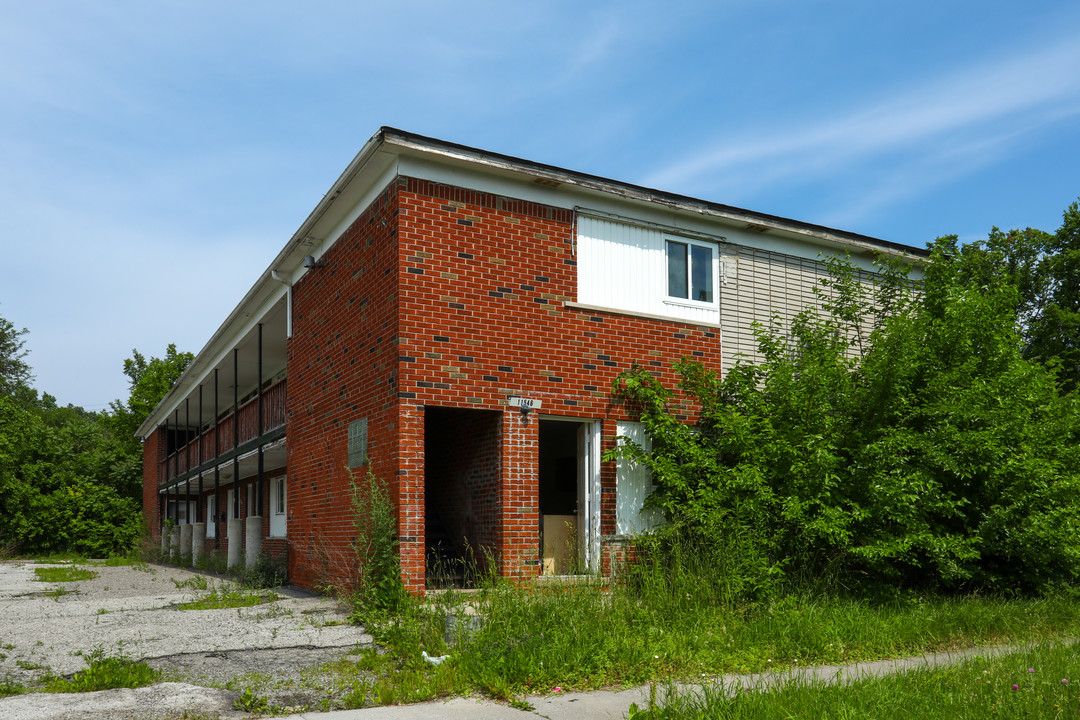 11546 Chalmers St in Detroit, MI - Building Photo