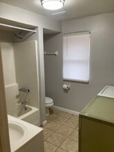 2736 4th Ave in Huntington, WV - Building Photo - Building Photo