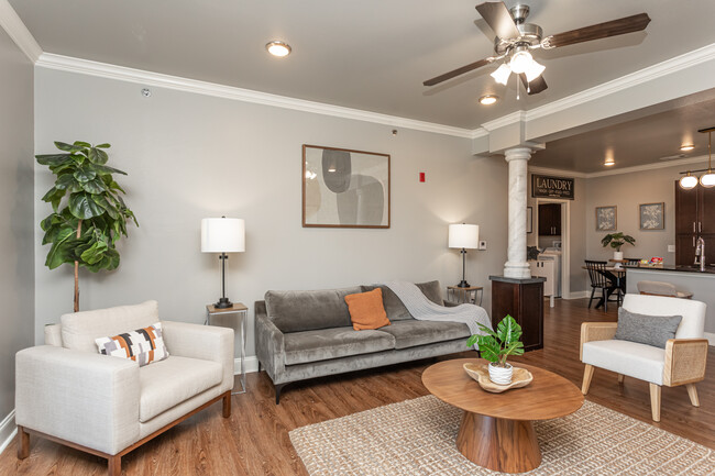 Arlo Luxury Apartment Homes in Little Rock, AR - Building Photo - Interior Photo